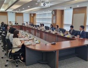 < 2026년 인천가정법원 외부상담기관 간담회 >- 일시 : 2026. 6.18(목) 오후 3시- 장소 : 인천가정법원 4층 회의실- 내용 : 법원과 외부상담기관의 협력방안 논의 및 의견 교환&nbsp;
